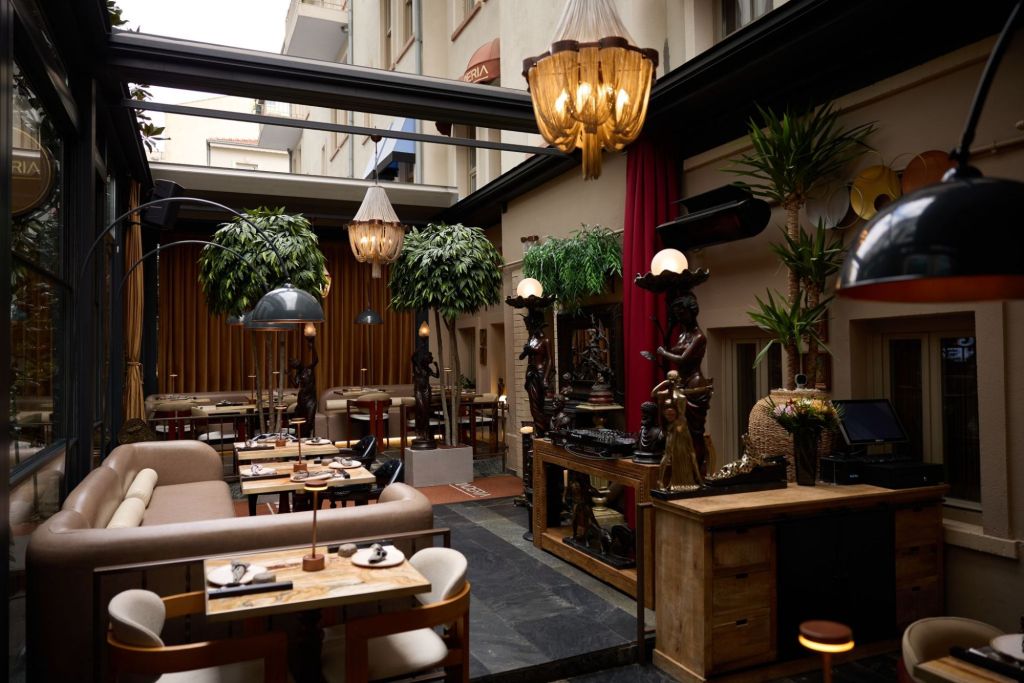 img-20250207-wa00061370156926239260713-1024x683 Maderia Sushi Bar: Yenilik ve Kalitenin Buluşma Noktası