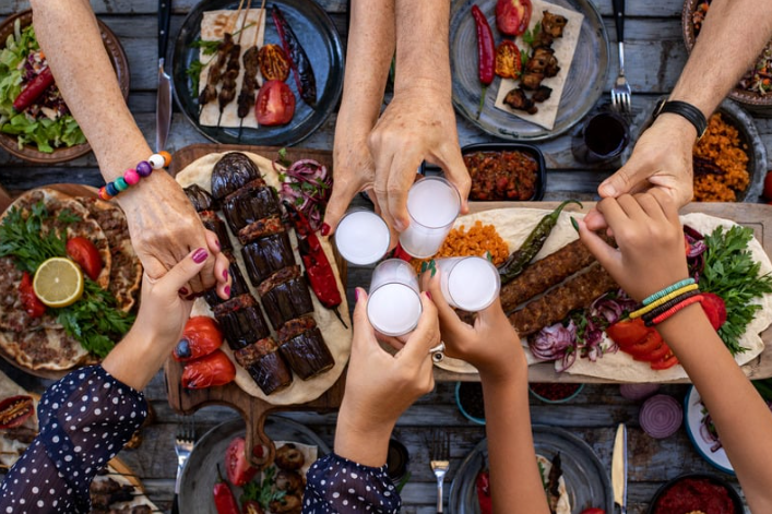 Ekran-goruntusu-2025-05-11-170800 Bir Yudumla Melankoliye: Rakı