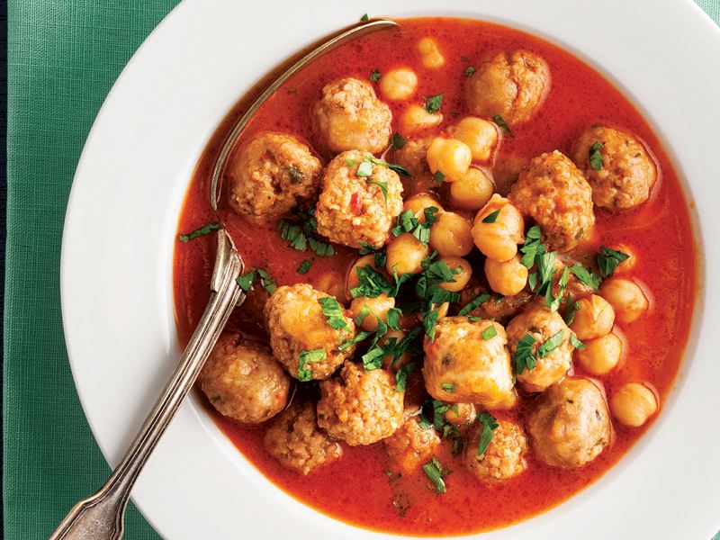 etli_topalak_corbasi_konya-72864ced-b6ed-405d-a6c2-34e68904cde7 Anadolu Sofralarının Temel Unsuru: Bulgurun Kültürel Yolculuğu ve Yöresel Yansımaları