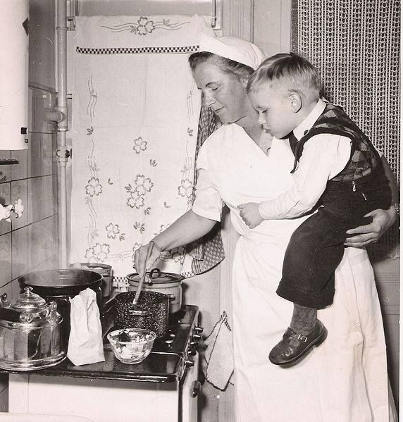 img_5481 Görünmez Önlük: Mutfakta, Eşitsizlik ve Cinsiyetin Tadı